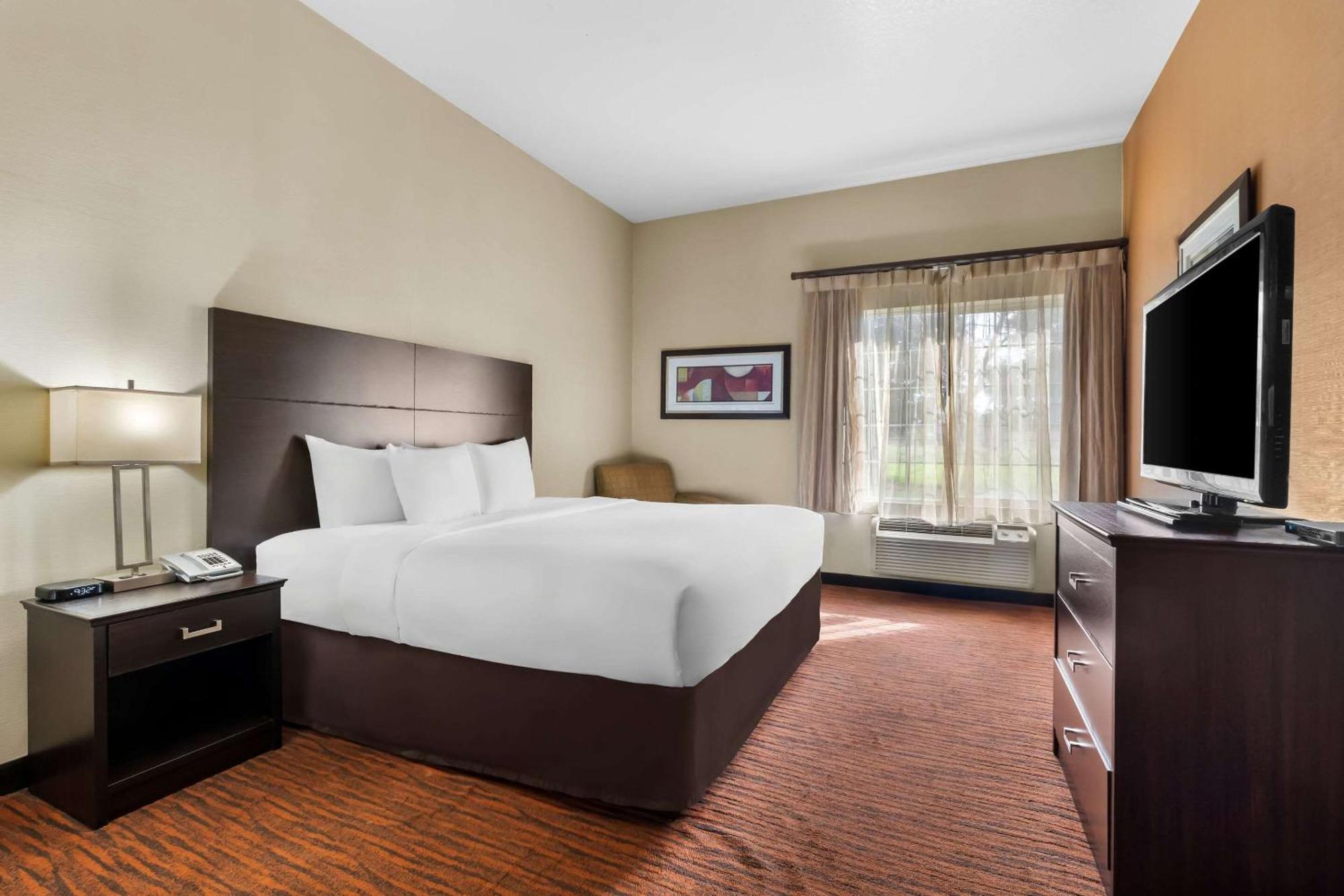 Comfort Suites Кловис Екстериор снимка