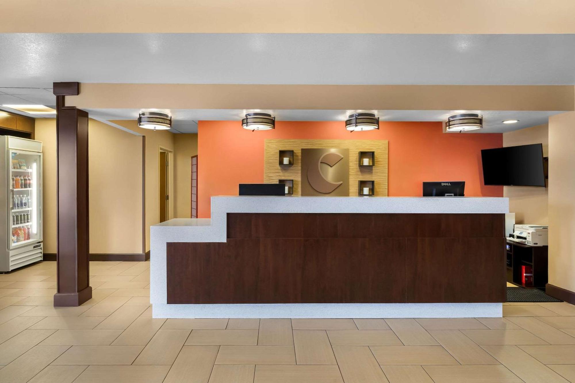 Comfort Suites Кловис Екстериор снимка